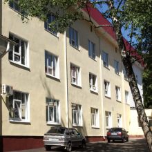 Окна в здании больницы Окна в здании больницы